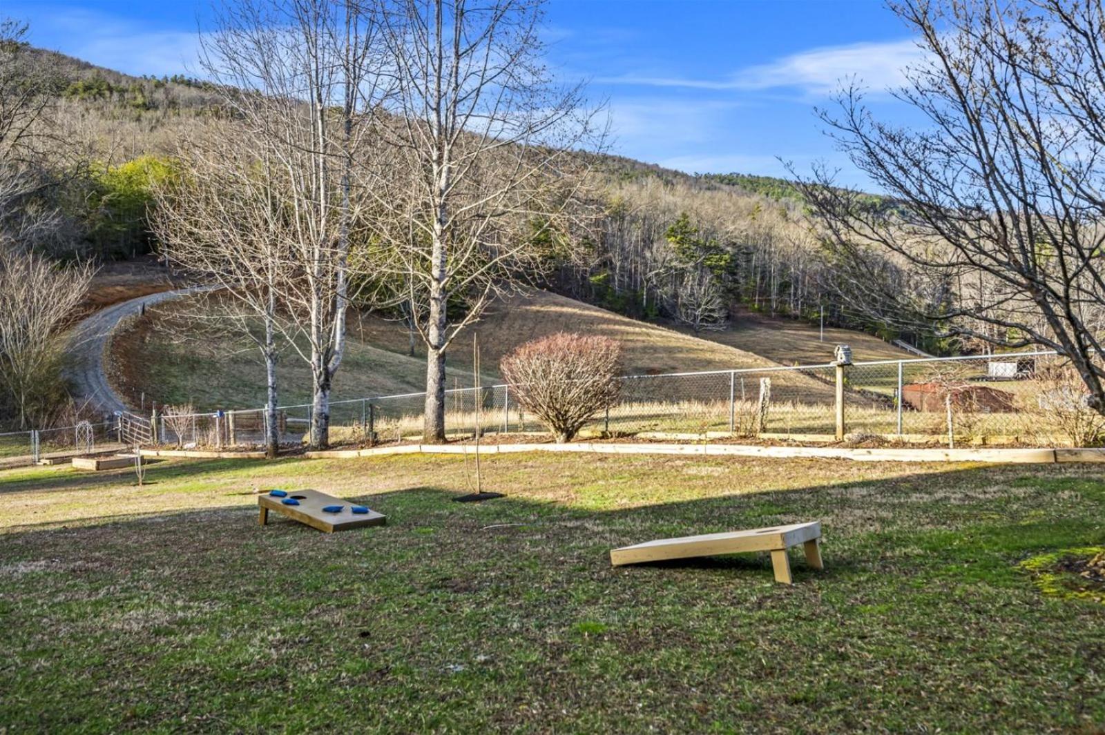Hidden Star Hideaway-Blackberry Farm-Smoky Mtn Nat Park-Hot Tub- Fire Pit- Fenced Yard- Pet Friendly Walland Exterior foto