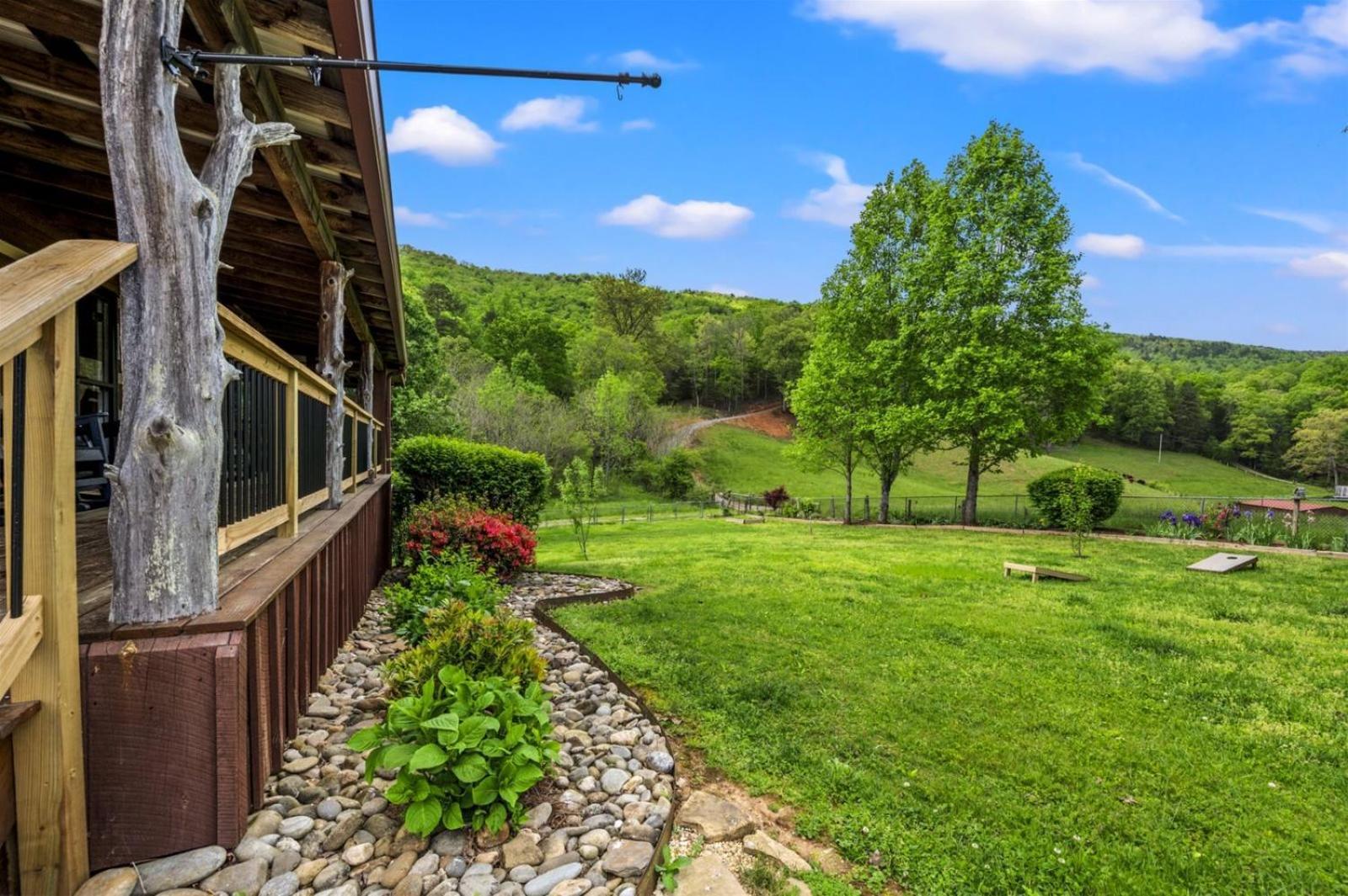 Hidden Star Hideaway-Blackberry Farm-Smoky Mtn Nat Park-Hot Tub- Fire Pit- Fenced Yard- Pet Friendly Walland Exterior foto