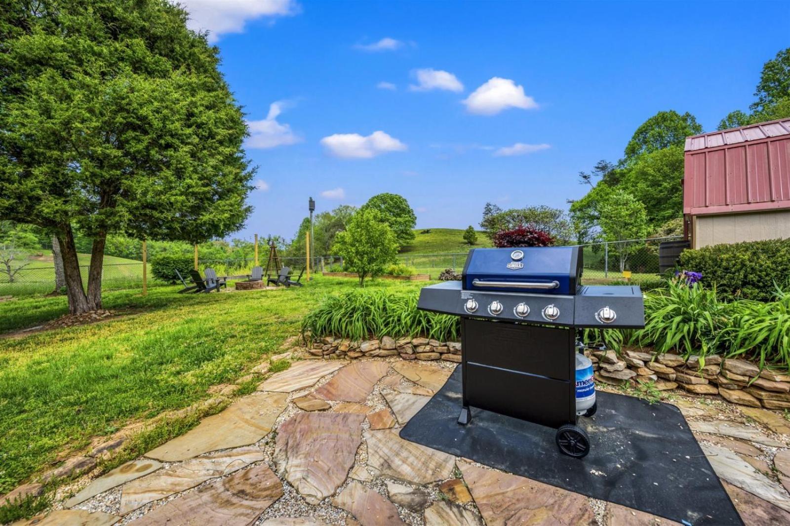 Hidden Star Hideaway-Blackberry Farm-Smoky Mtn Nat Park-Hot Tub- Fire Pit- Fenced Yard- Pet Friendly Walland Exterior foto