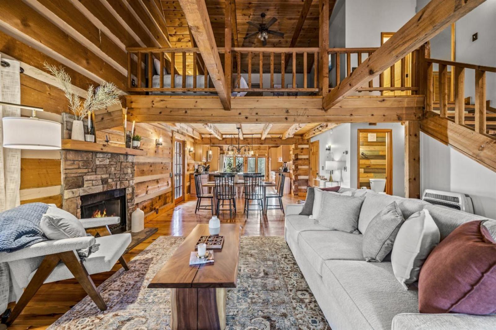 Hidden Star Hideaway-Blackberry Farm-Smoky Mtn Nat Park-Hot Tub- Fire Pit- Fenced Yard- Pet Friendly Walland Exterior foto